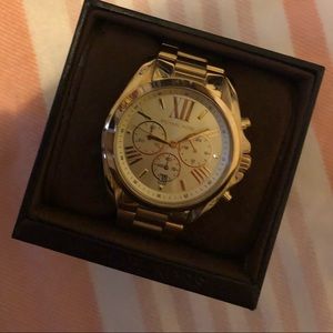 NWT MK gold watch